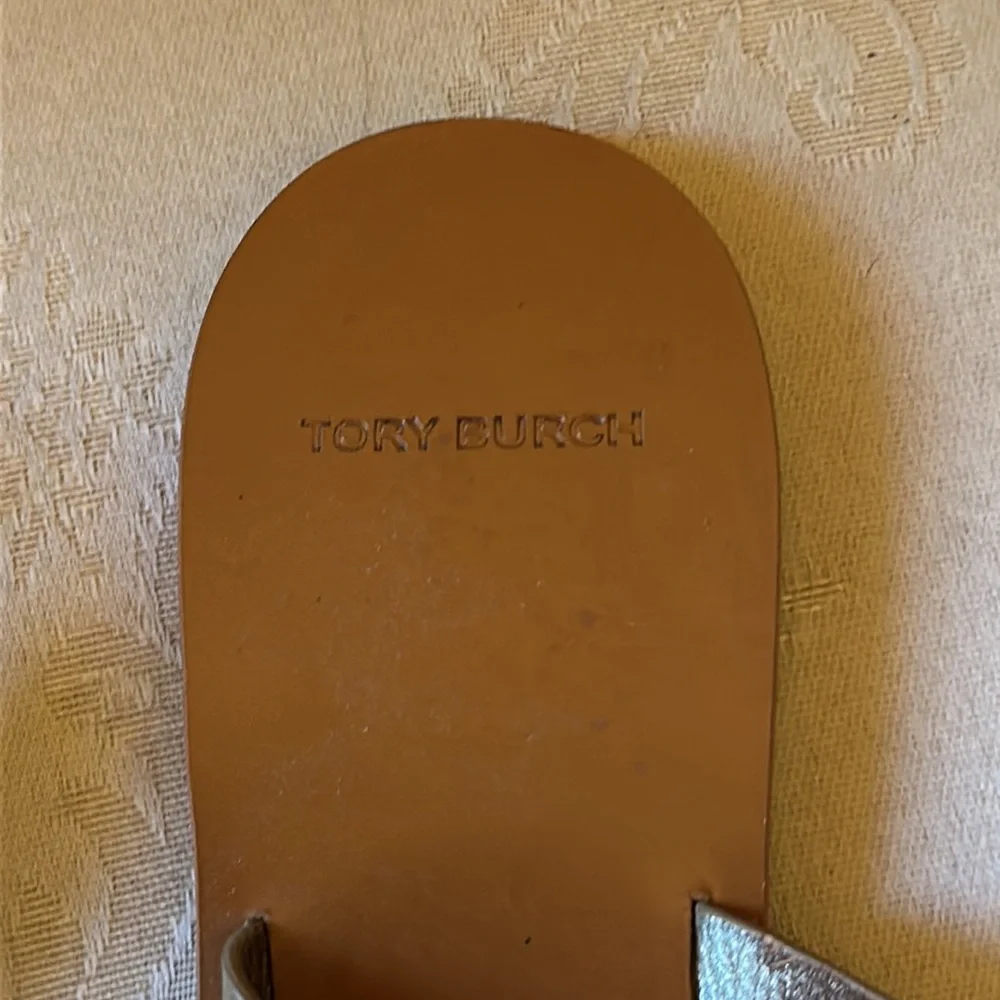 Tory Burch Benton metallic Spark Gold leather sandals - Picture 3 of 14